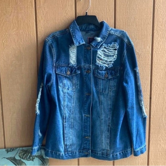 Embroidered Denim Boho Jean Jacket - Picture 2 of 4